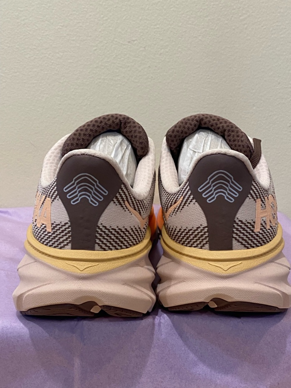 Hoka women’s Clifton 9 GTX SIZE 8B cosmic pearly smoke Perfect New unworn - Picture 6 of 12